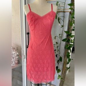 Vintage Vanity Fair Hot Pink Full Slip Dress Made in USA Size 32 Lace Overlay